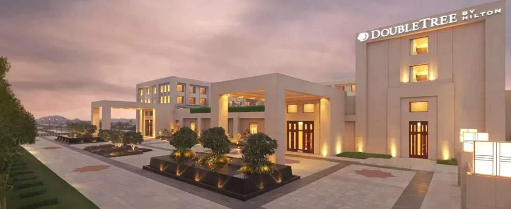 DoubleTree by Hilton Agra