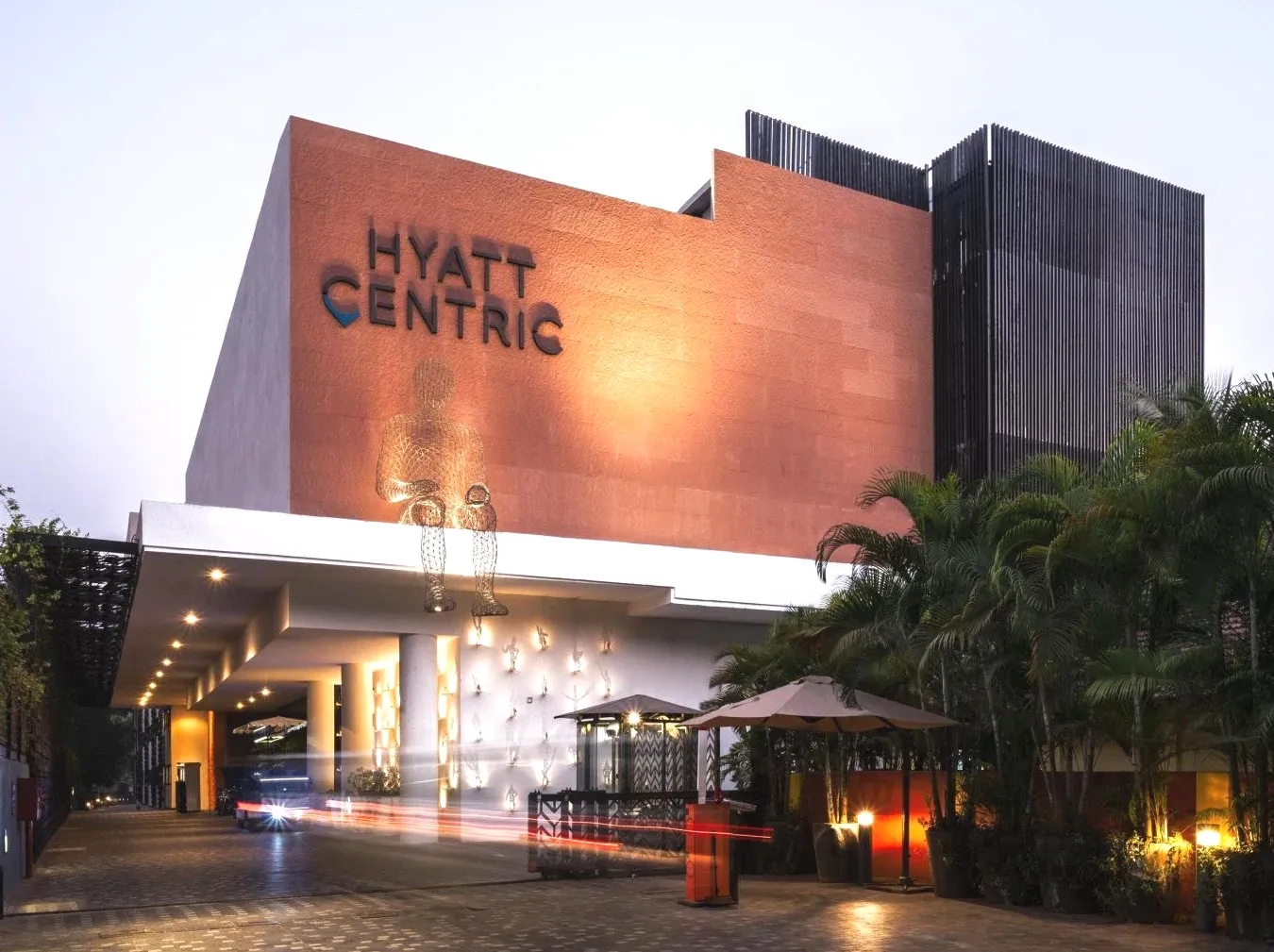 Elite Luxury Hotel Hyatt Centric Candolim Goa in Calangute