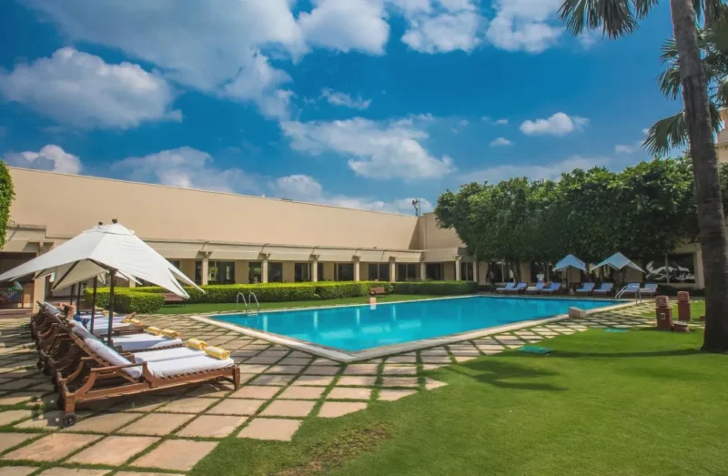 Good Trident Agra Hotel 5 Star in Agra