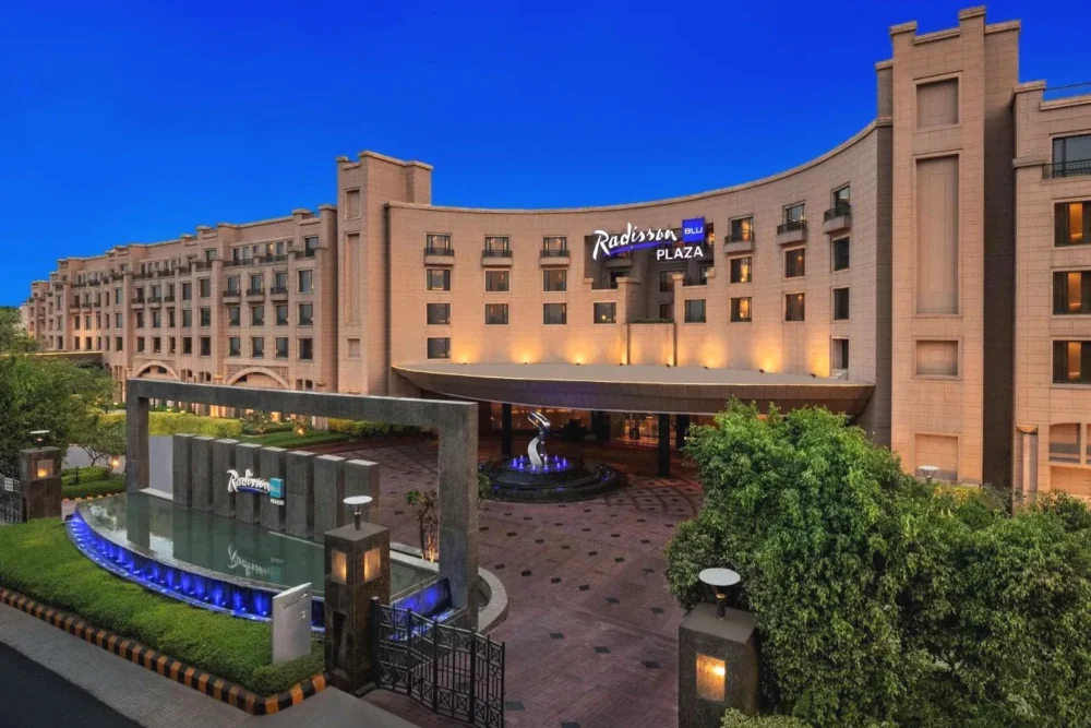 Radisson Blu Plaza Delhi Airport
