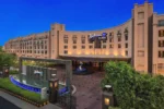 Hotel 5 Star Radisson Blu Plaza Delhi Airport