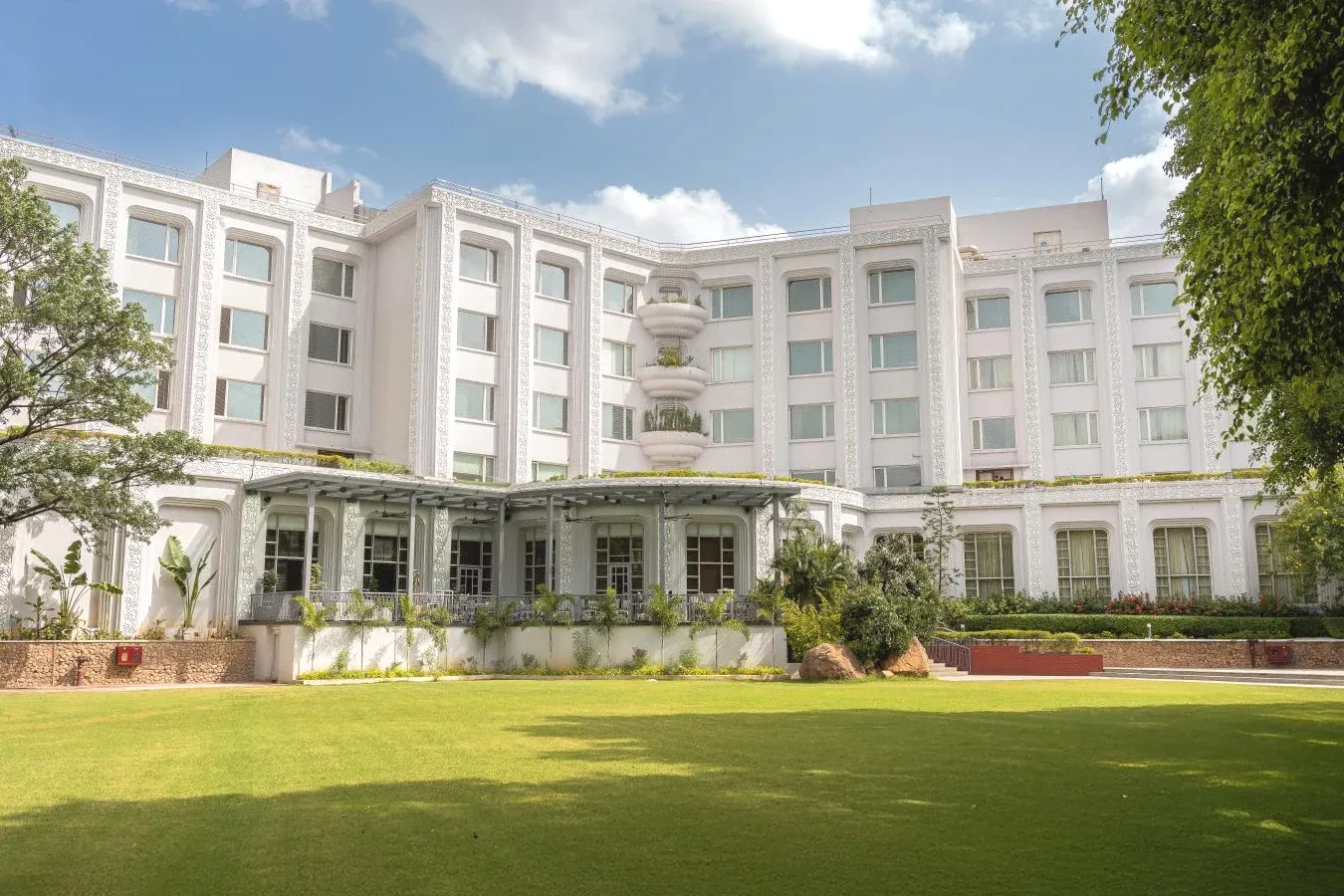 Iconic Luxury Hotel Taj Deccan Hyderabad