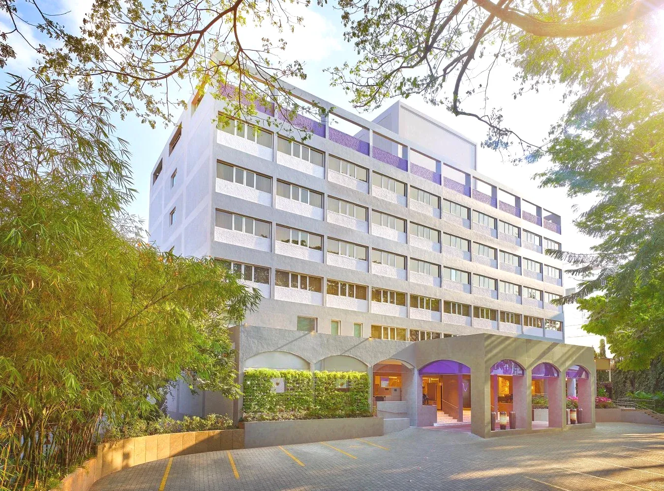 Iconic Luxury Hotel Vivanta Bengaluru Residency Road Bangalore Iconic Luxury Hotel Vivanta Bengaluru Residency Road Bangalore