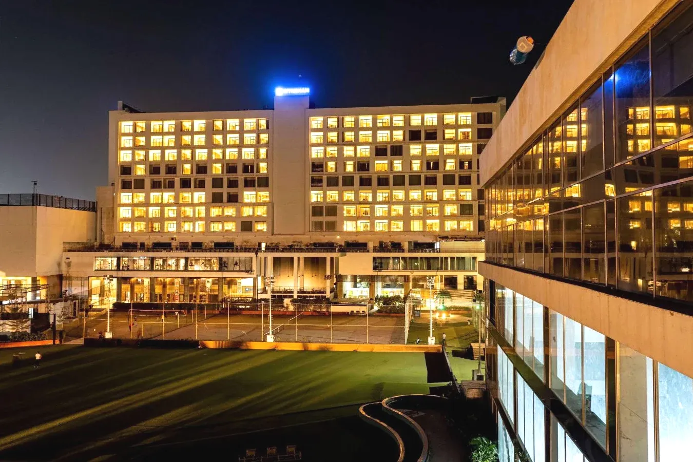 Iconic Luxury Hotel Wyndham Ahmedabad Shela