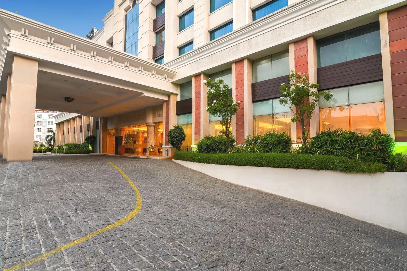 Luxury 5-Star Accommodation at Accord Puducherry Luxury 5-Star Accommodation at Accord Puducherry