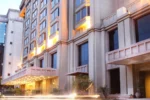 Luxury 5-Star Accommodation at The Metropolitan Hotel & Spa New Delhi