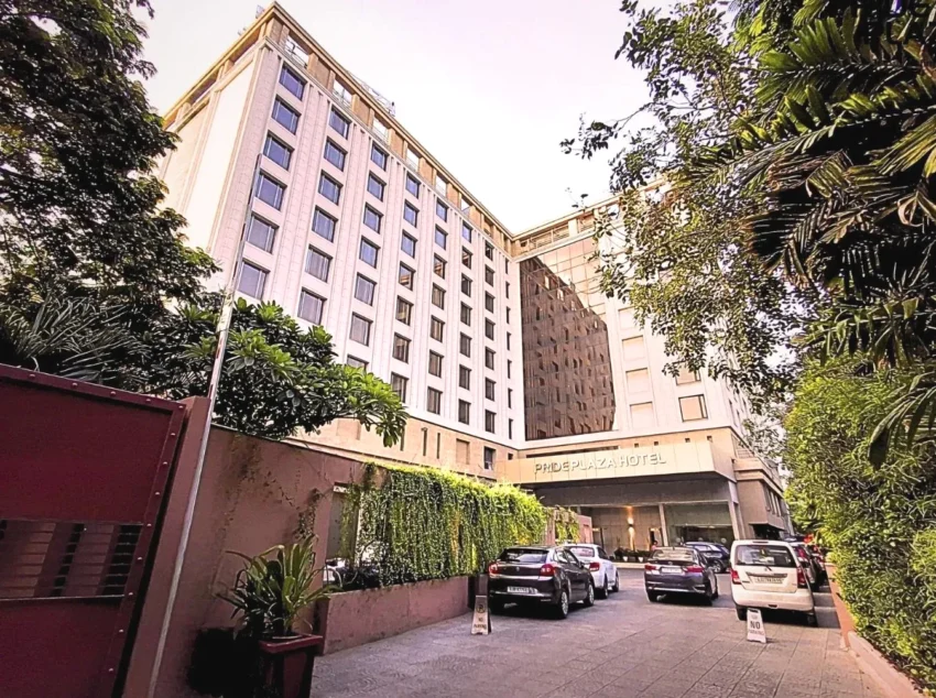 H5star Expert Score Pride Plaza Hotel, Ahmedabad H5star Expert Score Pride Plaza Hotel, Ahmedabad