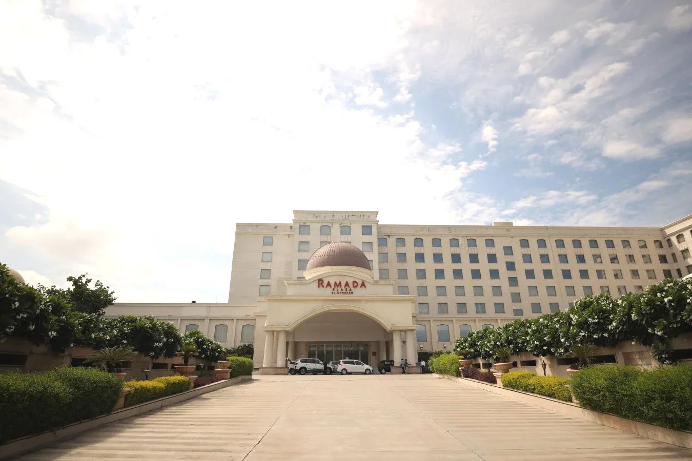 Ramada Plaza by Wyndham Lucknow Premium 5-Star Hotel Ramada Plaza by Wyndham Lucknow Premium 5-Star Hotel