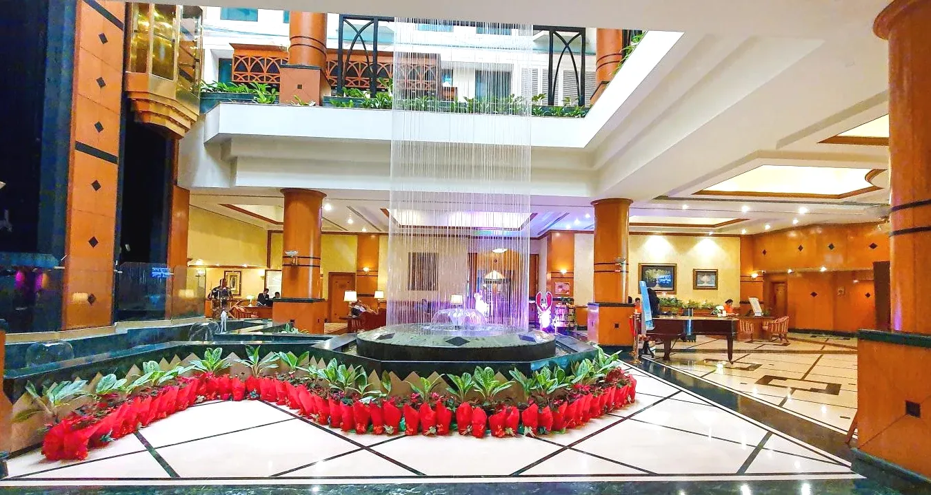 The Orchid Hotel Mumbai Vile Parle 5-Star Nice Hotel