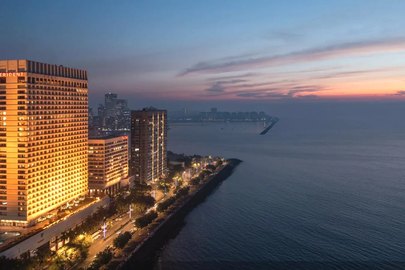 Trident Nariman Point Premium 5-Star Hotel in Mumbai Trident Nariman Point Premium 5-Star Hotel in Mumbai